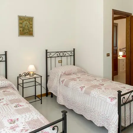 La Casa Dei Pini Сasa de vacaciones Gubbio